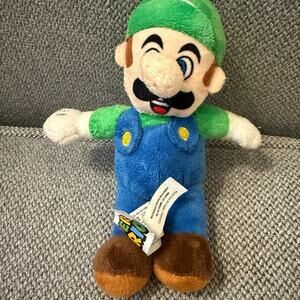 Super Mario Nintendo Luigi stuffed plush doll